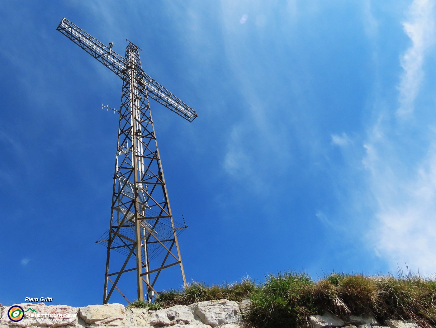 41 Alla croce del Canto Alto (1146 m).JPG